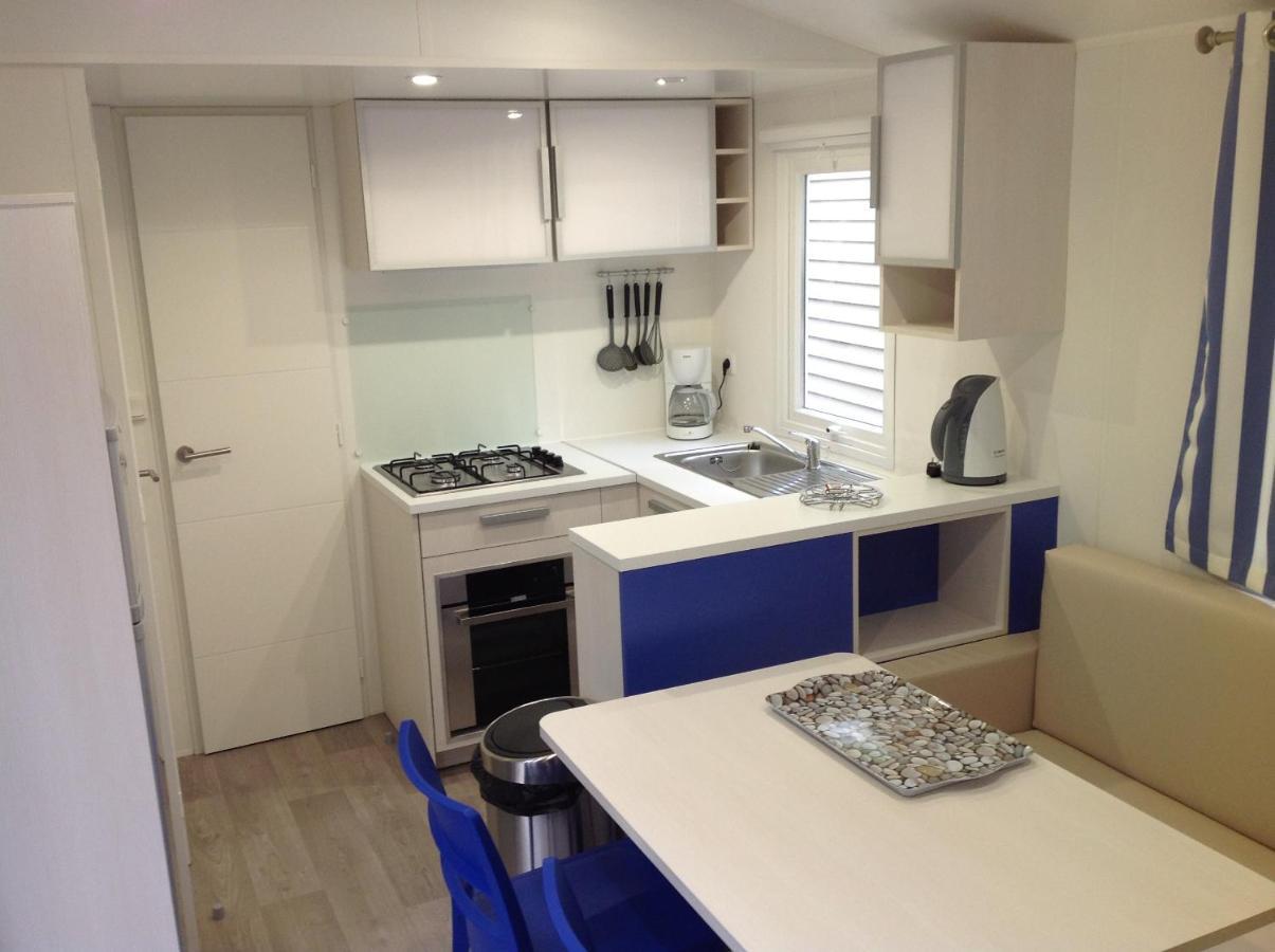 TopSun Argelès Camping La Sirène 2 bedroom 25m2 max 4 personnes Inc bebe pas d'enfants sans parents Extérieur photo